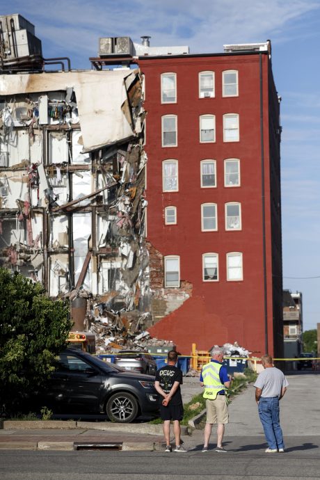 看世界／艾奥瓦州市中心公寓大楼部分坍塌 伤亡数字不明
