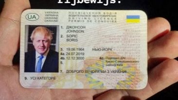 荷兰警方拦查酒驾 惊见前英相的乌克兰驾照