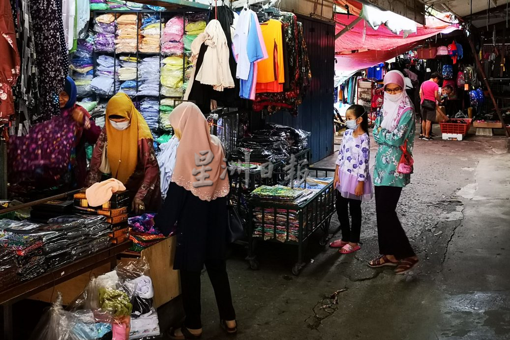 （古城第二版主文）531期限未到，甘榜爪哇廉价市集部份小贩已找到新落脚处继续营业