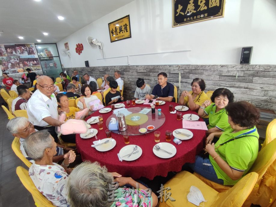 NS马口:潘保佃：马口泷江同乡会致力年轻及全面化，有多位年轻人及妇女担任理事