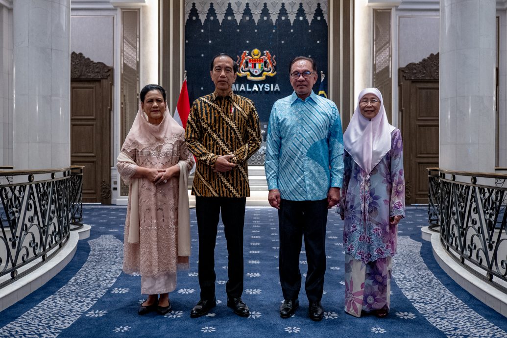 安华与印尼总统佐科威联合新闻发布会