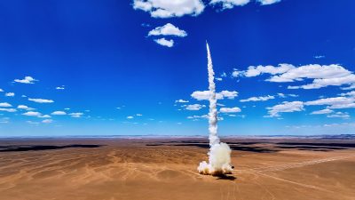 刷新最高纪录 力箭一号遥二运载火箭成功发射26枚卫星