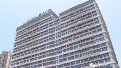 广东土豪买下2楼42户“打通”墙体裂开　楼上300户居民吓傻撤离