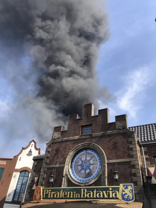 德国版迪士尼爆炸起火　逾2万游客急疏散