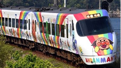 日本“面包超人”列车  欢庆乘客数破百万
