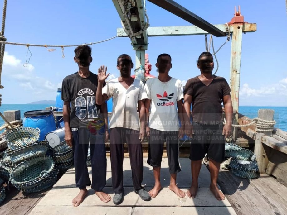 柔：疑违法在海洋公园捕鱼  扣2本地渔船7船员