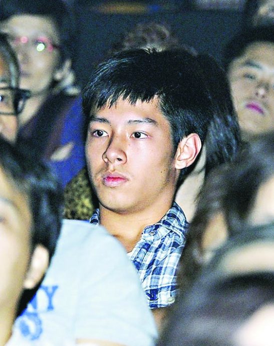 温拿50告别演唱会非封麦 阿伦预告儿子捧场不上台	