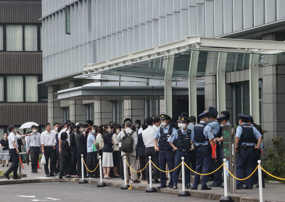 看世界／安倍遇刺案开庭前 日本奈良地院收不明物疏散职员