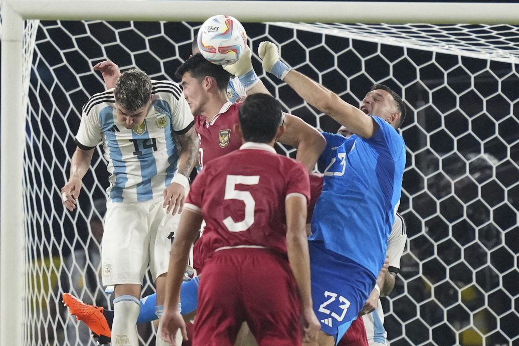 足球友谊赛   梅西天使未随队  阿根廷2球挫印尼