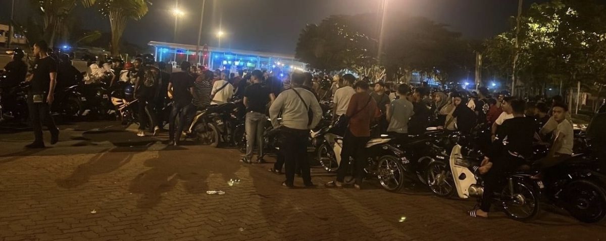 （大北马）威北警方取缔非法飙摩托车活动