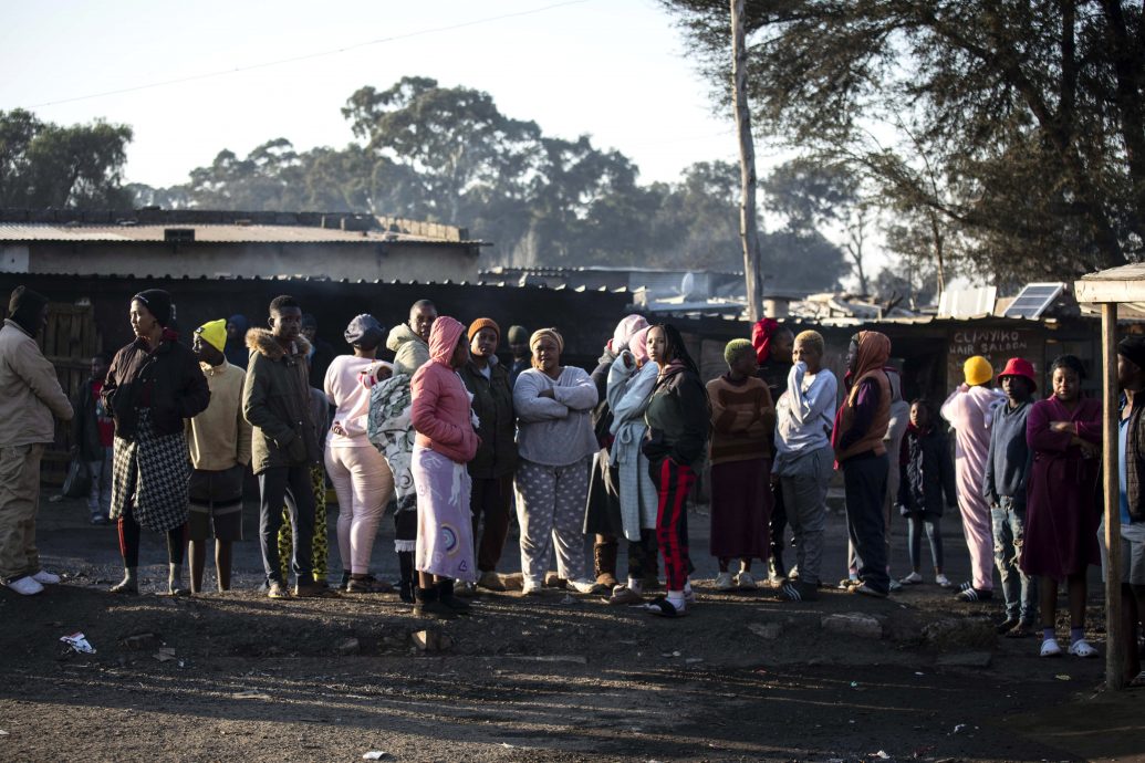 南非贫民窟发生气体泄漏事故 至少16人死亡
