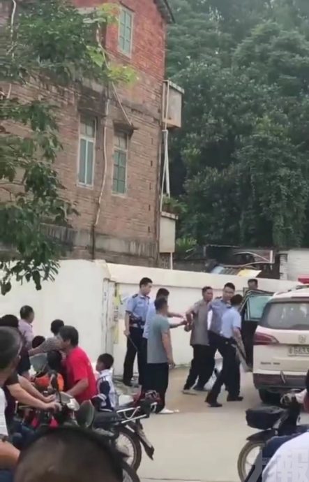 广东幼稚园传砍人已6死1伤　门口「2大1小」倒在血泊中