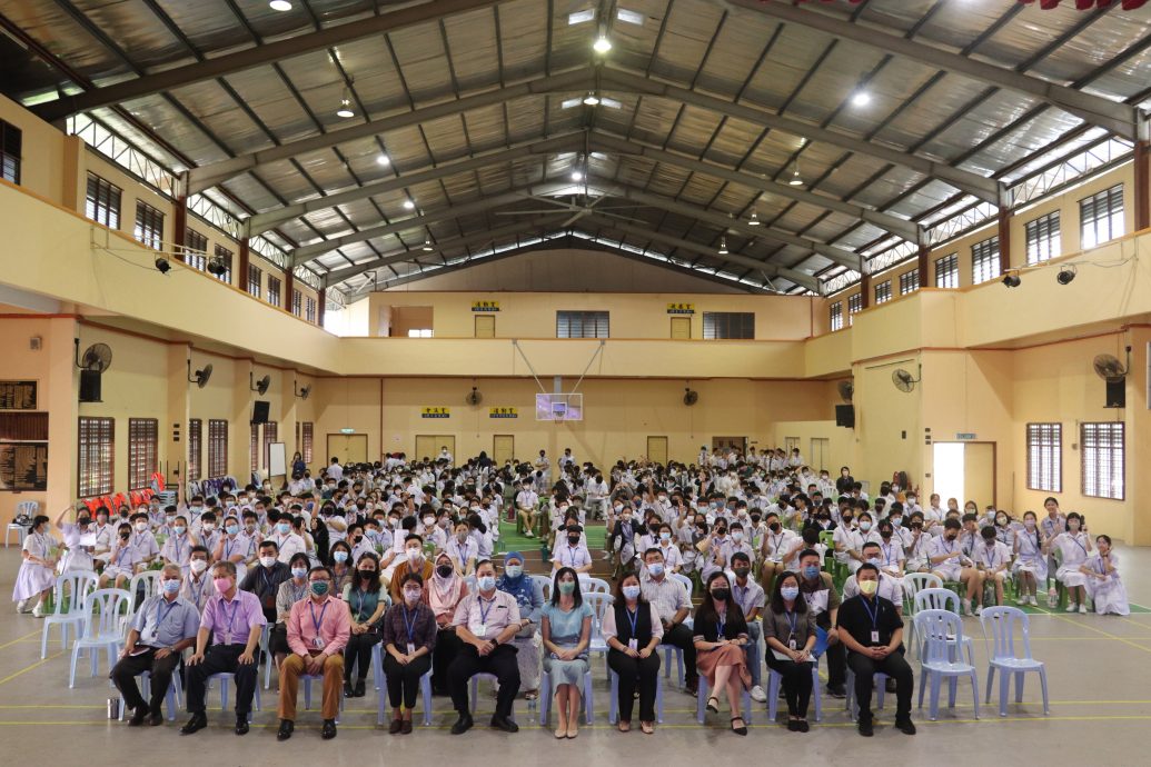 柔：另一版头：阅读传道士宋怡慧带领永平中学师生开启书香之旅