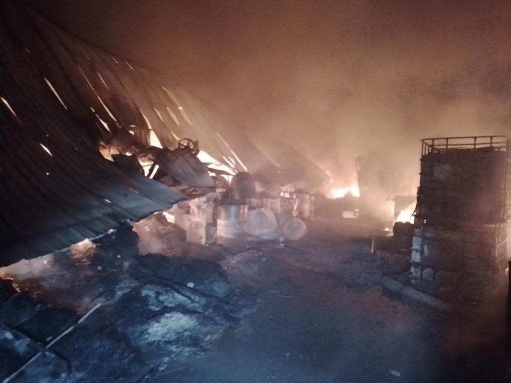 柔：新闻：回收厂火患，无人员伤亡