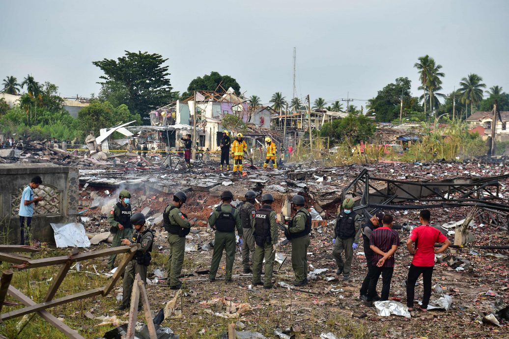 泰南边境烟火仓库大爆炸酿9死115伤 百公尺外都能听到巨响