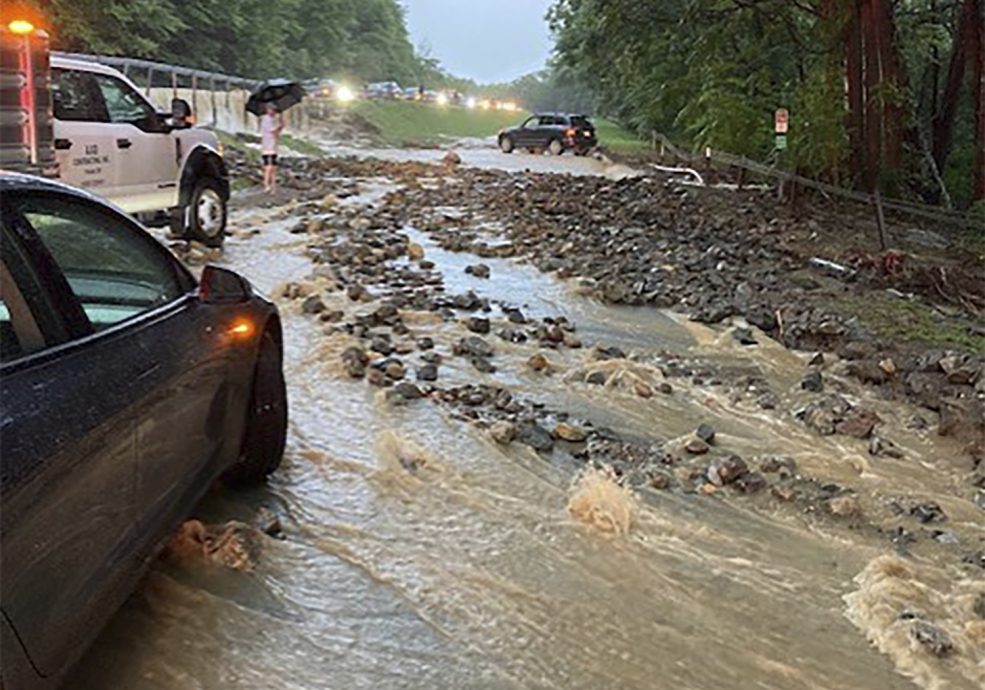 纽约州“千年一遇暴雨”洪水狂淹　至少1死、1.3万户停电
