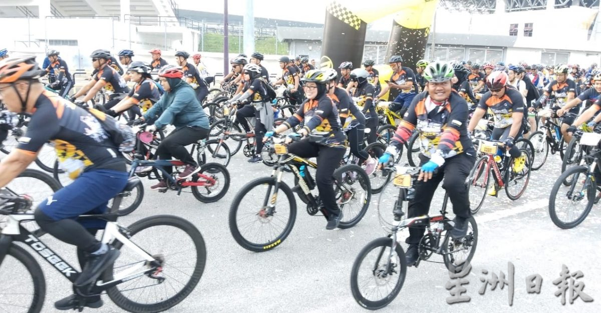 霹雳州警方主办骑脚车团结活动
