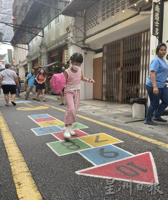 霹：封面主文／三奶巷也很美 增新商机新装潢