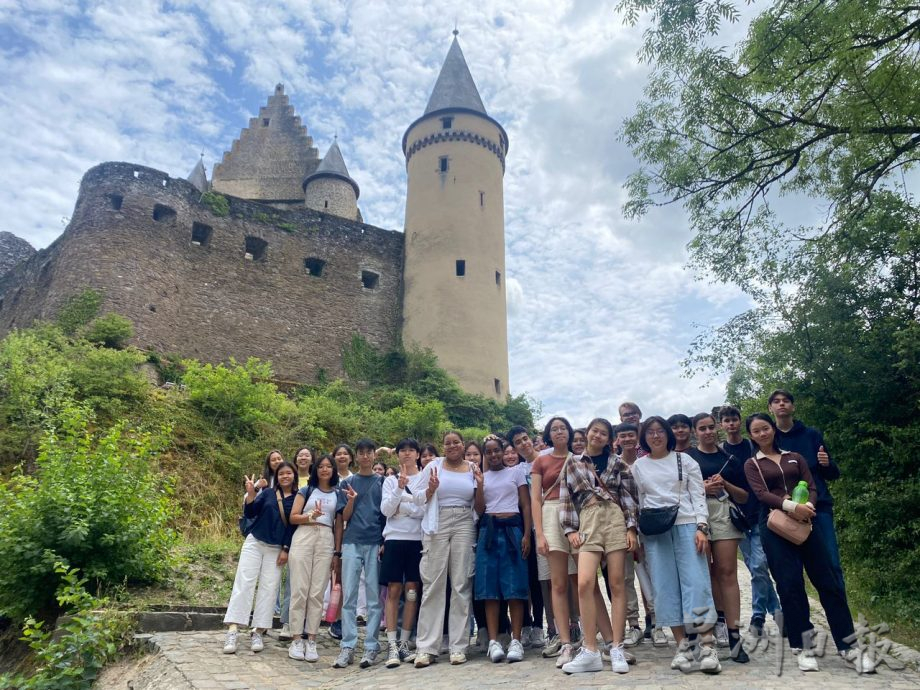  （古城第二版主文）培中18学生赴卢森堡Vauban学校交流，拓展国际视野了解异国文化习俗