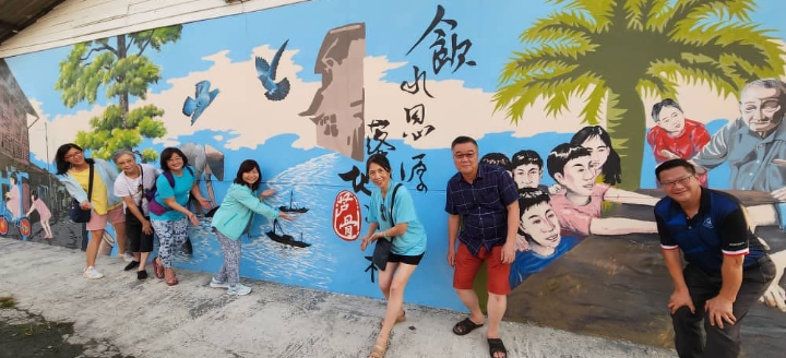NS波德申/芦骨壁画迎来台湾游客