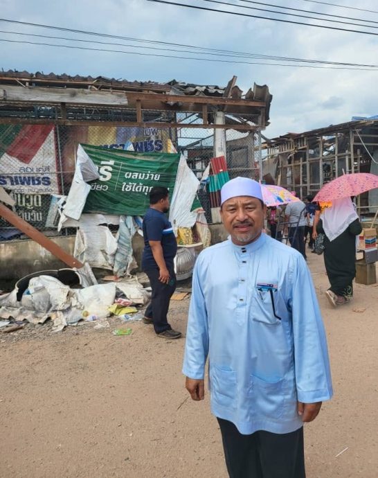 东《一步一脚印》：候选人跨国前往泰南陶公府的孟督，向当地烟花厂仓库爆炸事故中的受殃住户给予慰问。