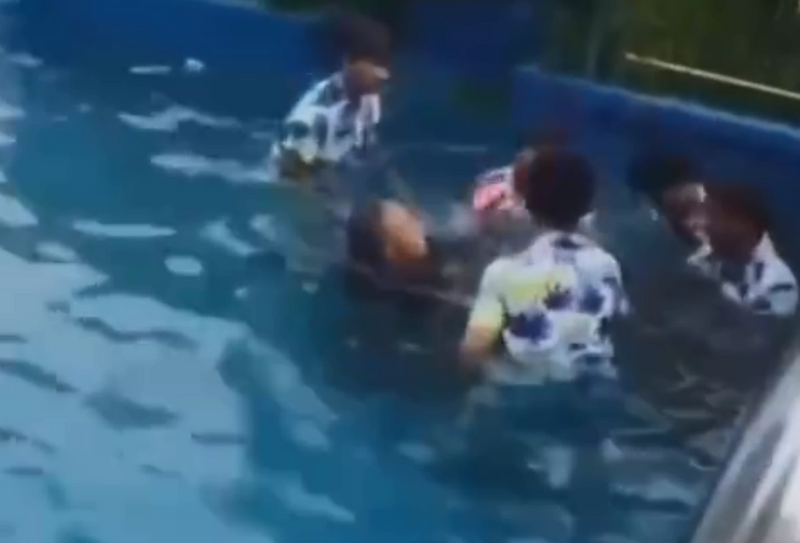 可怕！中国水上游乐园 民众被排水口吸住身亡