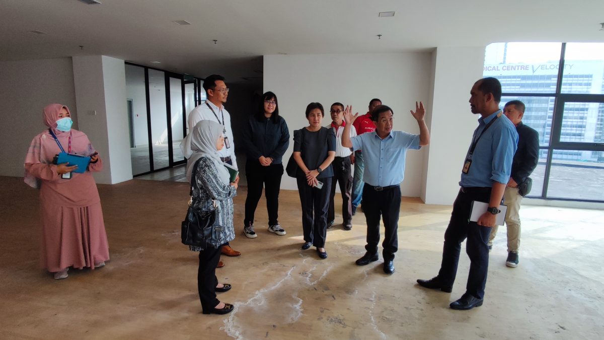 大都会/封面/蕉赖路社区中心沦白象计划