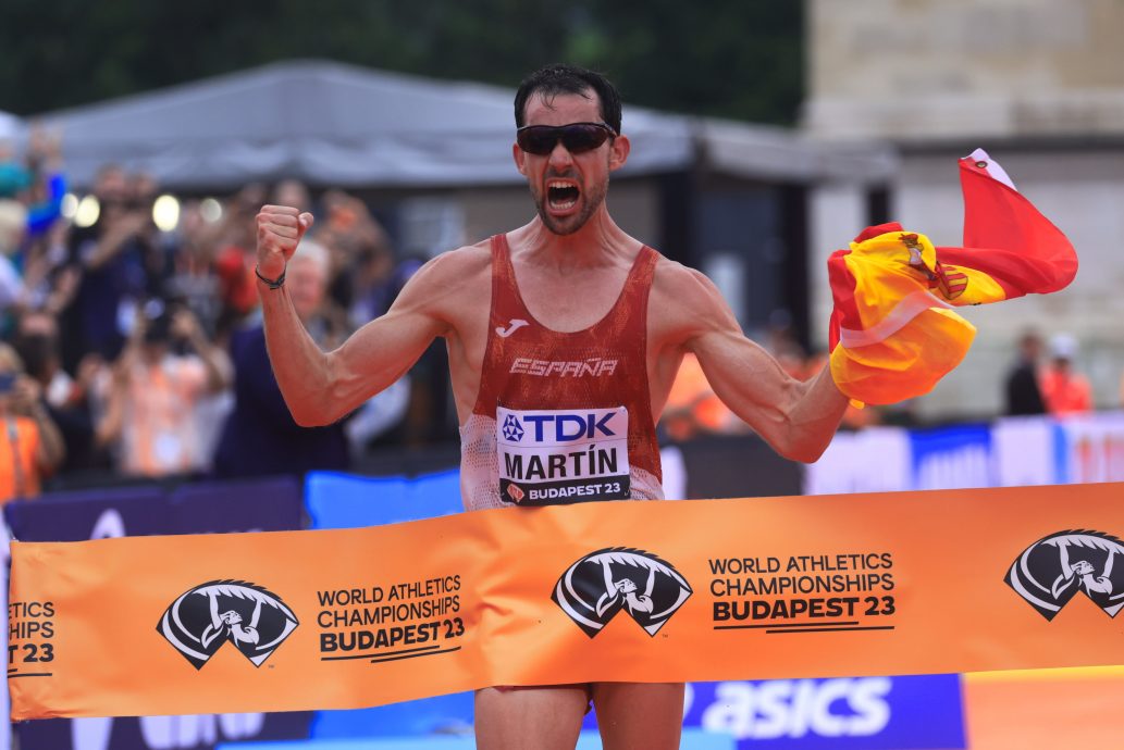 布达佩斯世界田径锦标赛|男20公里竞走揭开序幕 马丁勇夺本届首金