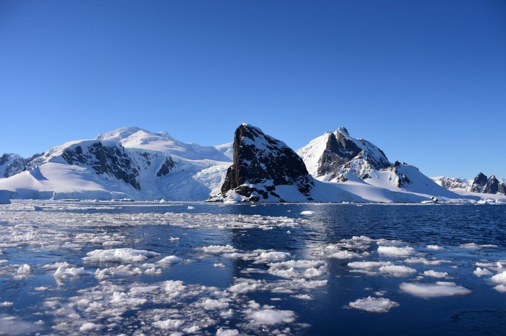 拼盘／研究：南极可能正变成地球“暖气片”