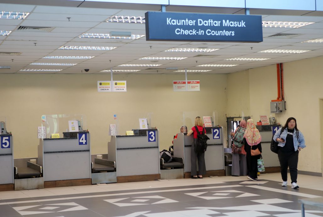 罗思义：准备拓新航线增客量 寻私人融资 升级怡机场