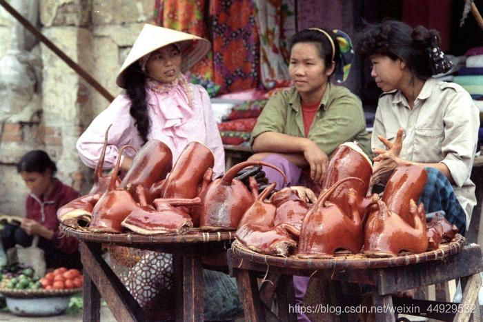 越南动保意识抬头吃狗肉退烧 河内一年倒300家店