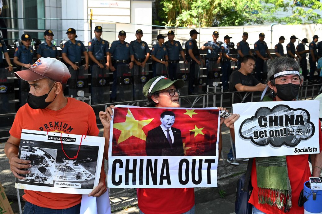 配头两图PHILIPPINES-CHINA-POLITICS-PROTEST