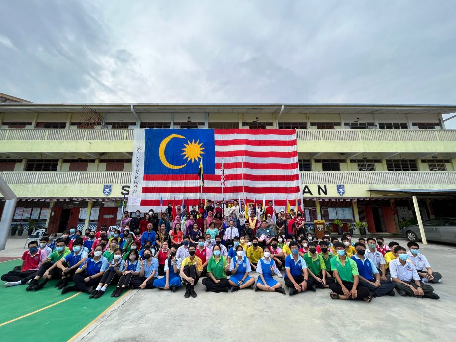 黄健兴：学生要铭记历史 为马来西亚的繁荣昌明共同努力