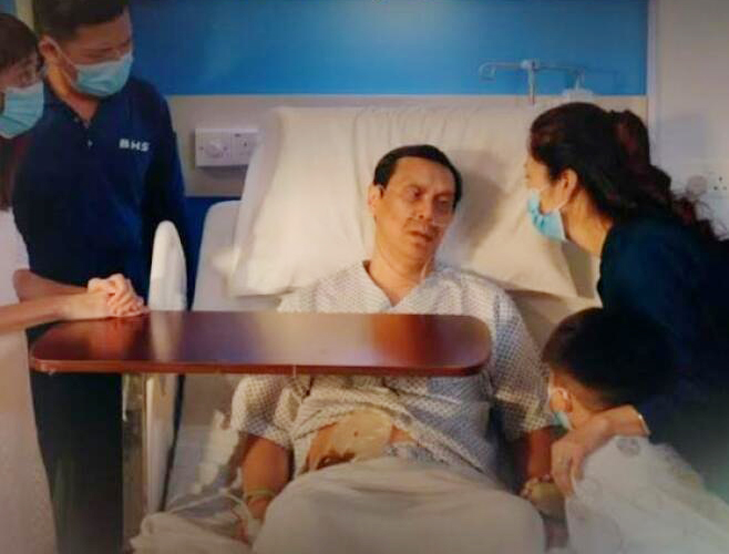 （已签发）柔：狮城二三事：演临终癌患到死者家取景  黄炯耀向遗孀道歉