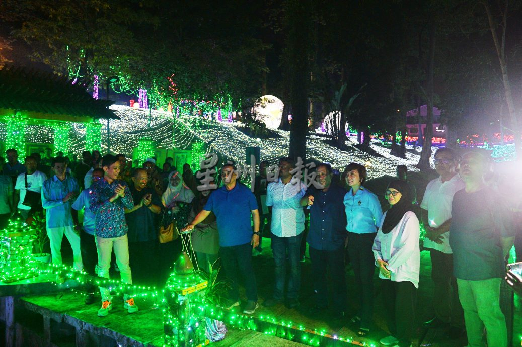 NS芙蓉/全马最大型的LED灯光嘉年华来到芙蓉，大马公园成为新打卡热点
