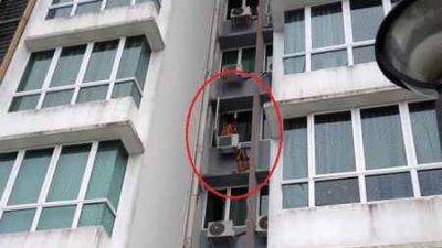 爬出5楼公寓图轻生 消拯员劝服22岁女子