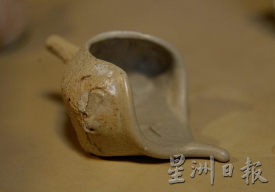 【行走江壶／01】喝茶喝出的副业──玩泥巴造壶，烧制独一无二的茶具