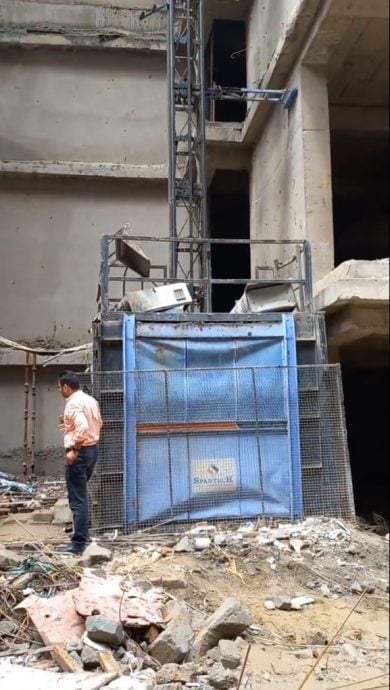 印度建筑工地电梯14楼急坠 8名工人惨死