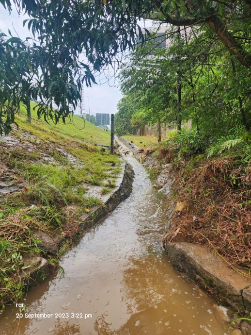 万宜新镇DENSO工厂附近 地下通道逢大雨必灾