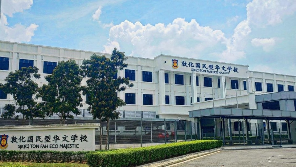 学生新校舍上课  敦化华小启新里程碑