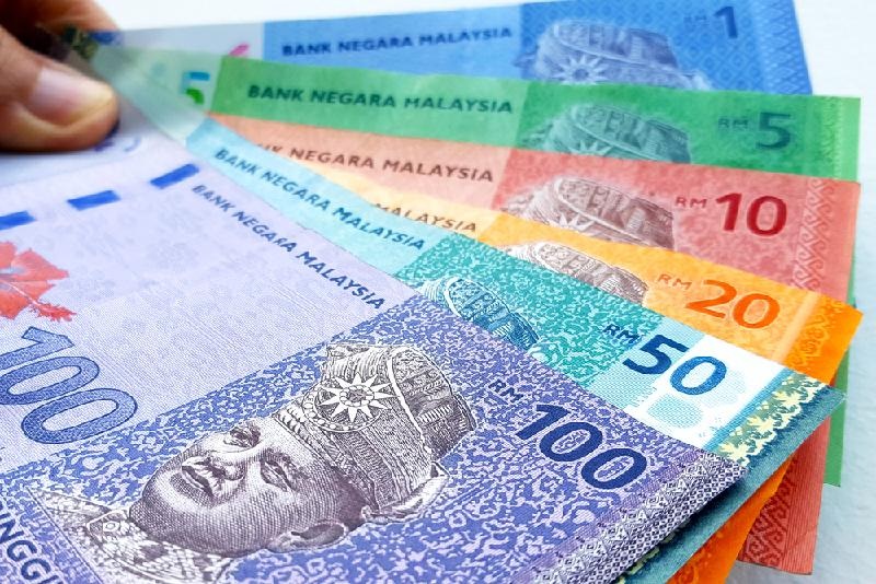 林冠英建议在2030年“将最低薪金调高至RM2000”
