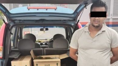 车内藏85包津贴食用油 35岁外籍男子被警扣查