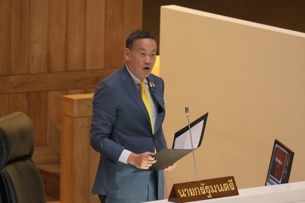 泰国首相推刺激经济措施治“病人”　向国民派1万泰铢
