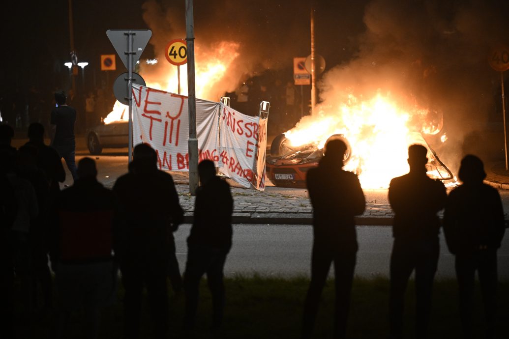 瑞典南部城市再烧可兰经 引发暴乱2人被捕10人遭扣留