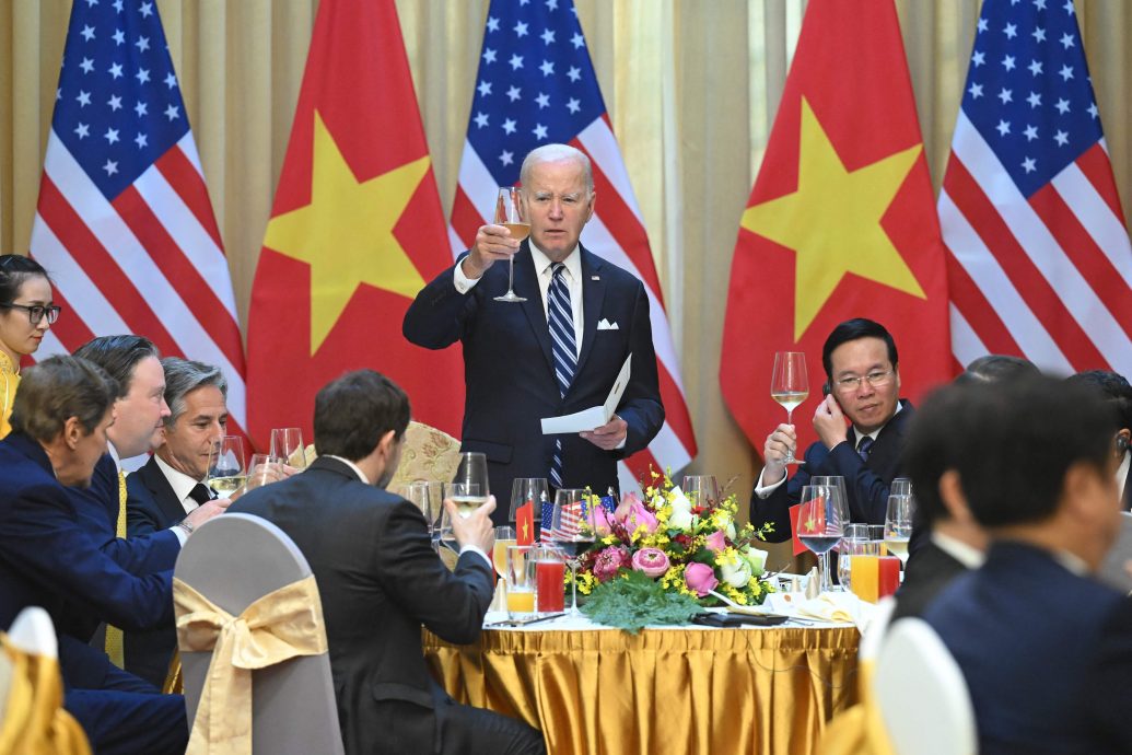 白宫：越南航空同波音达成365亿飞机采购协议
