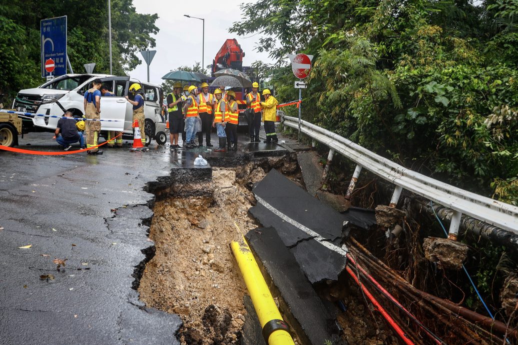 香港突降创世纪暴雨 或致1亿美元损失