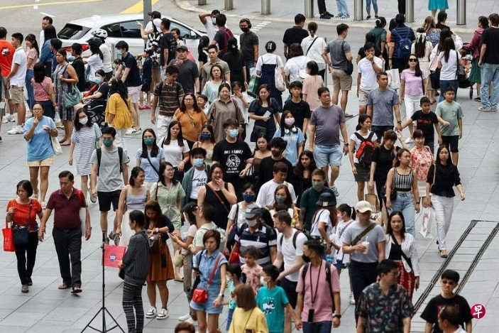 （已签发）全国：新加坡总人口增5％至592万人 满65岁公民占近两成