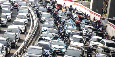 Jakarta’s car culture is choking us to death and we’re all fine about it