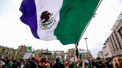 墨西哥最高法院废除堕胎罪
