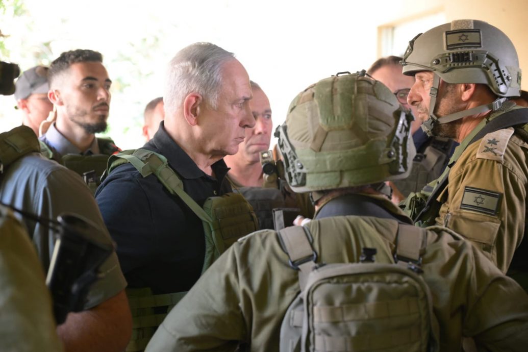 以色列总理赴最前线　“霸气两句话”暗示大军将攻进加沙